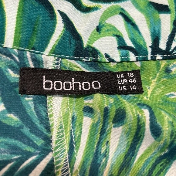 BOOHOO Size 14 Green Orange Palm Leaf High Waist Shorts Ruffle Tropical Peplum - Picture 4 of 6